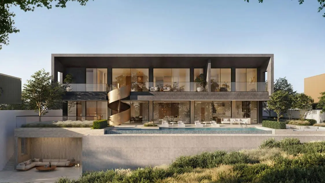 Private garden courtyard of a 4-5 bedroom villa at Nawayef East Homes